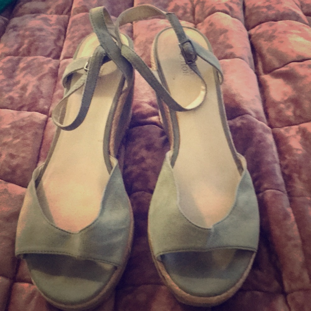Kenneth Cole Shoes